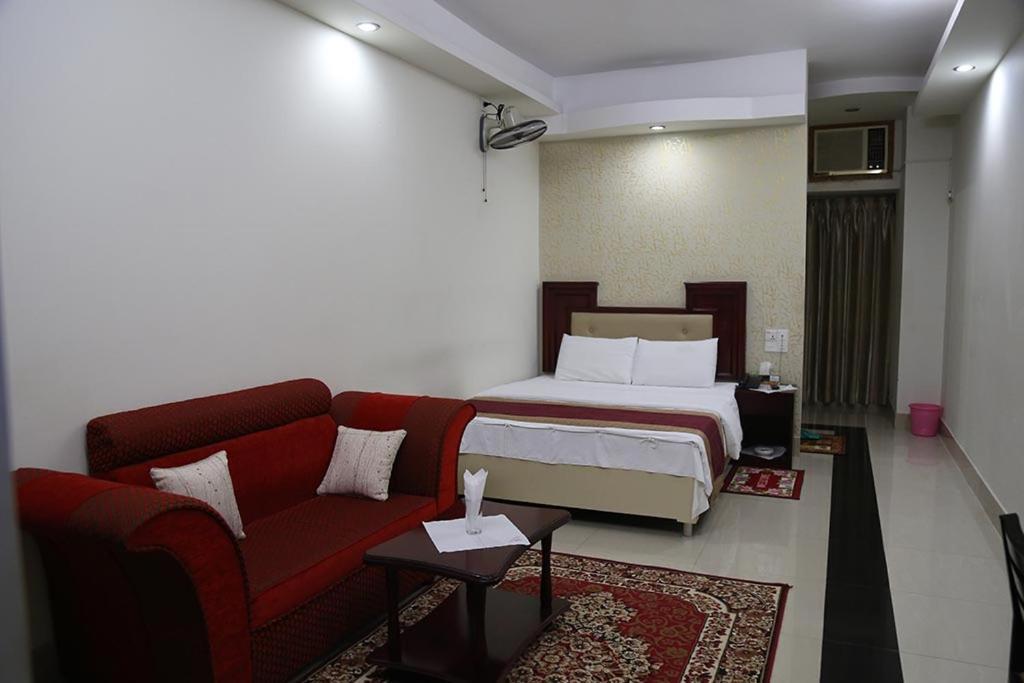 Hotel City Plaza Jessore Exterior foto