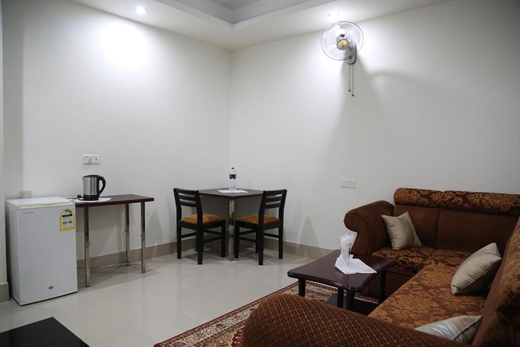 Hotel City Plaza Jessore Exterior foto